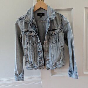 J.Crew Denim Jacket In Calyer Wash (Size XXS)